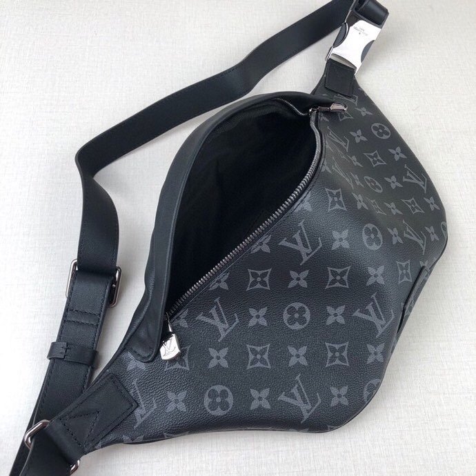 Reference image illustrating Replica Louis Vuitton Discovery Backpack M44336 – Style, Design & History