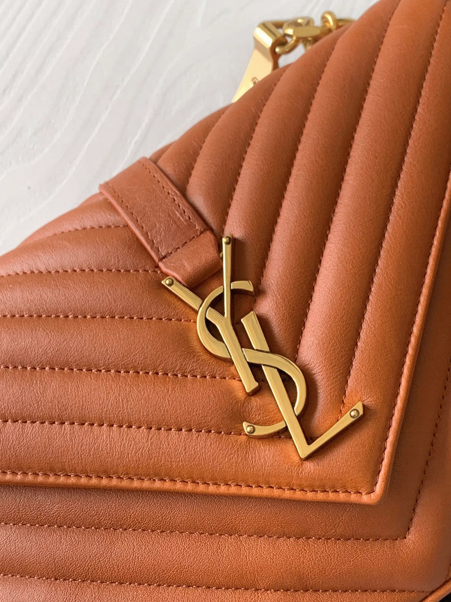 Reference image illustrating Replica Saint Laurent College Medium Chain Bag in Brown – A Detailed Style Guide