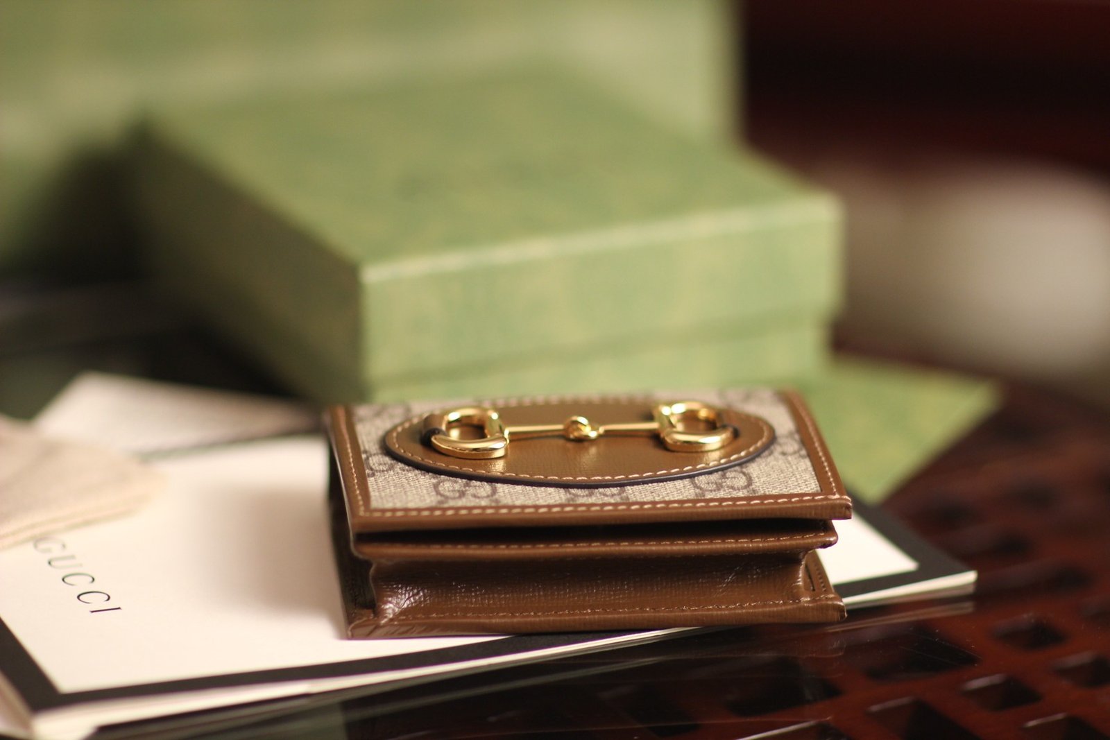 Reference image illustrating Replica Gucci Horsebit 1955 Card Case Wallet – Compact Iconic Style
