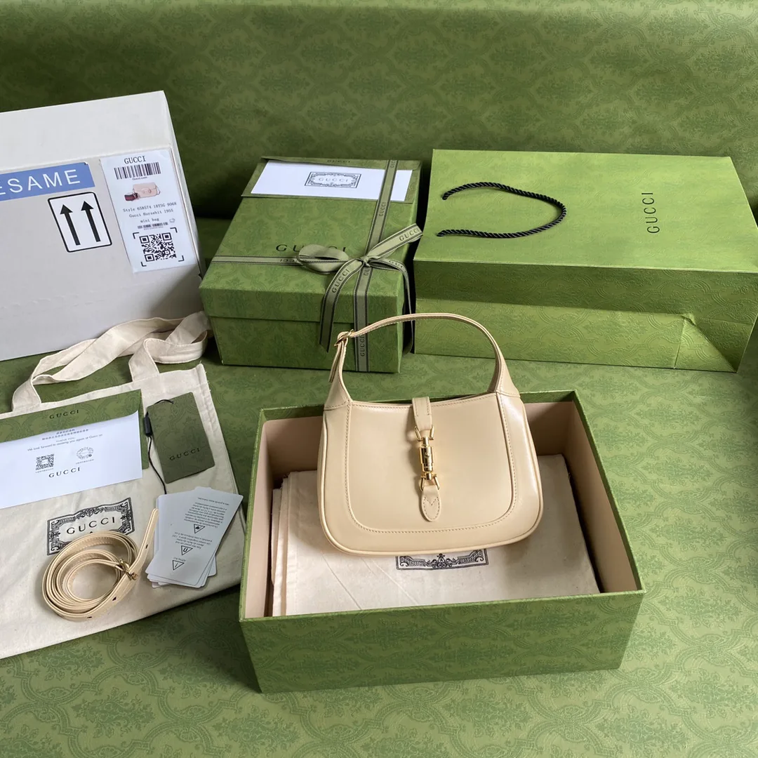 Replica Gucci Jackie 1961 Mini Shoulder Bag – Iconic Curved Silhouette & Timeless Design cover image