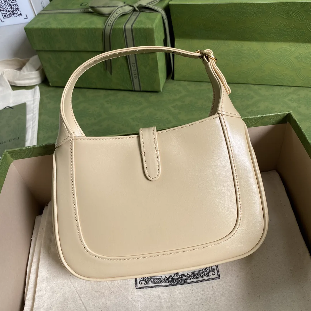 Reference image illustrating Replica Gucci Jackie 1961 Mini Shoulder Bag – Iconic Curved Silhouette & Timeless Design