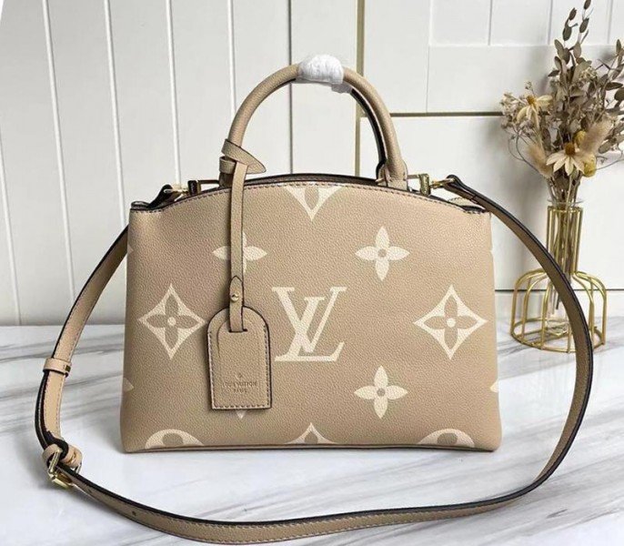 Replica Louis Vuitton Bicolor Monogram Empreinte Petit Palais Handbag in Tourterelle Gray and Cream thumbnail