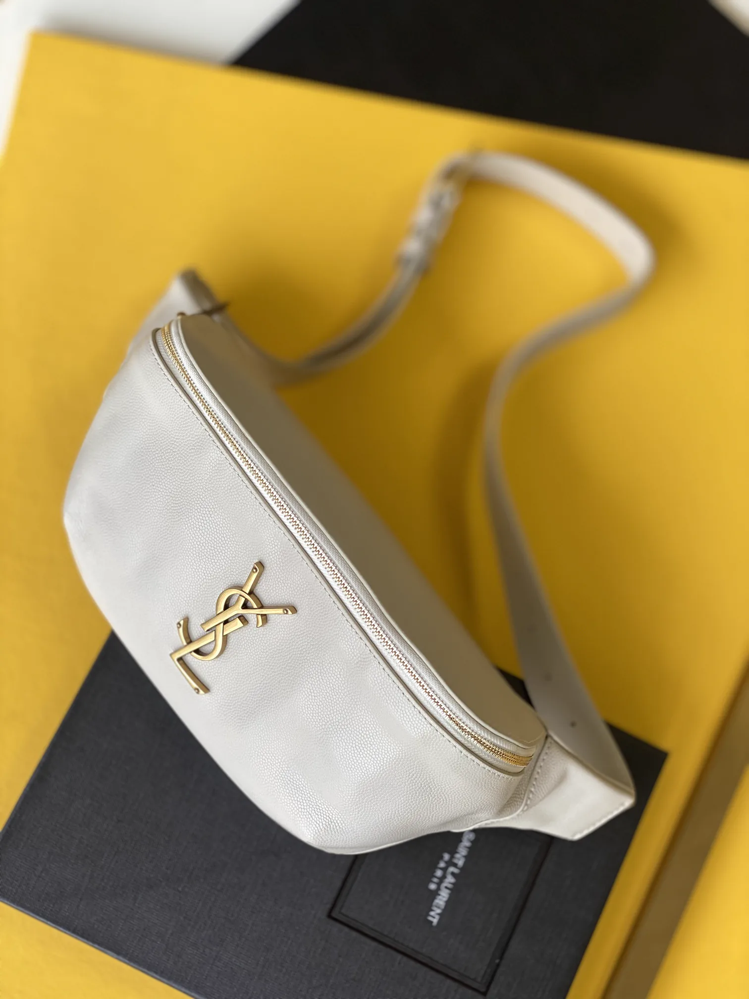 Replica YSL Classic Monogram Belt Bag in Grain Embossed Leather – Style Guide & History thumbnail