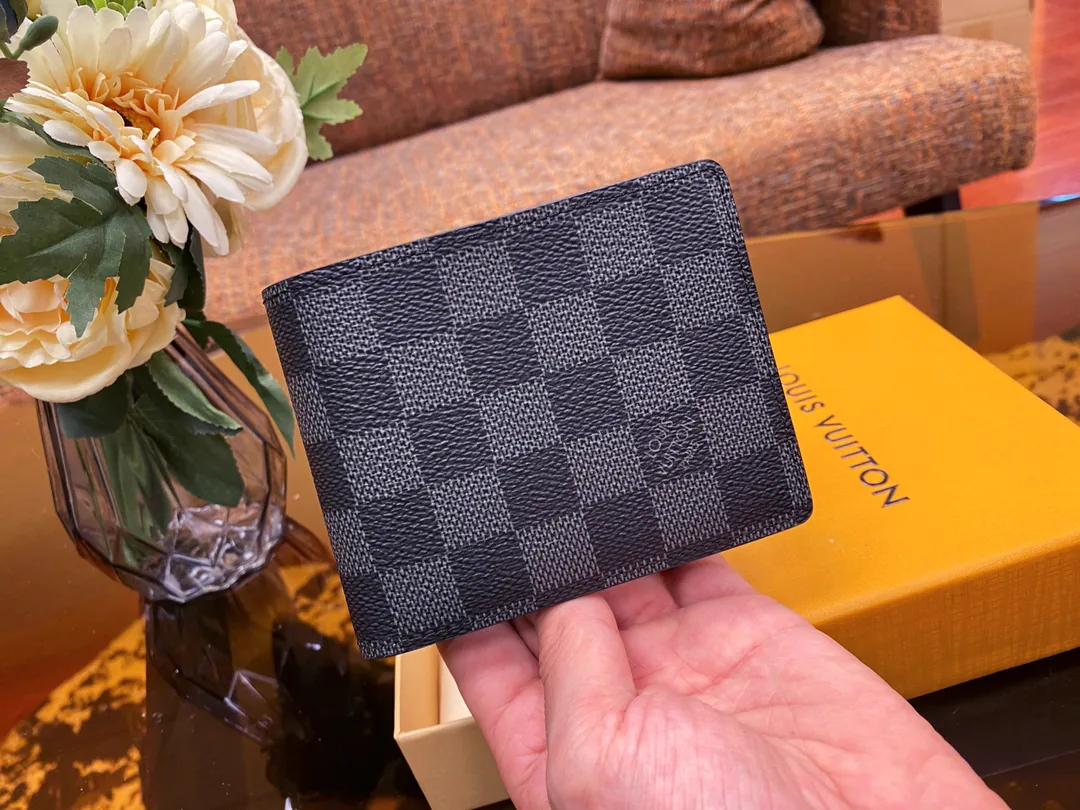 Replica Louis Vuitton Multiple Wallet: A Detailed Guide to the Iconic Slim Design cover image