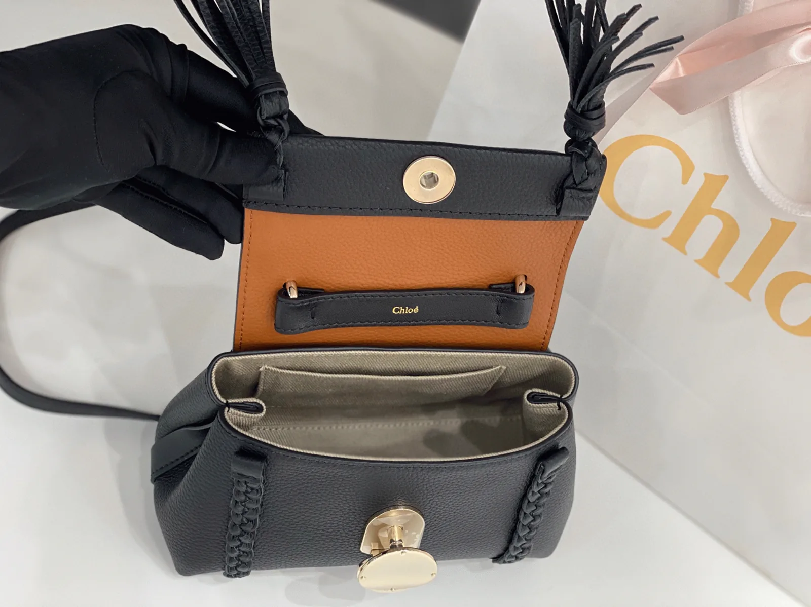 Reference image illustrating Replica Chloe Penelope Mini Shoulder Bag in Black Grained Calfskin – Style & Design Guide
