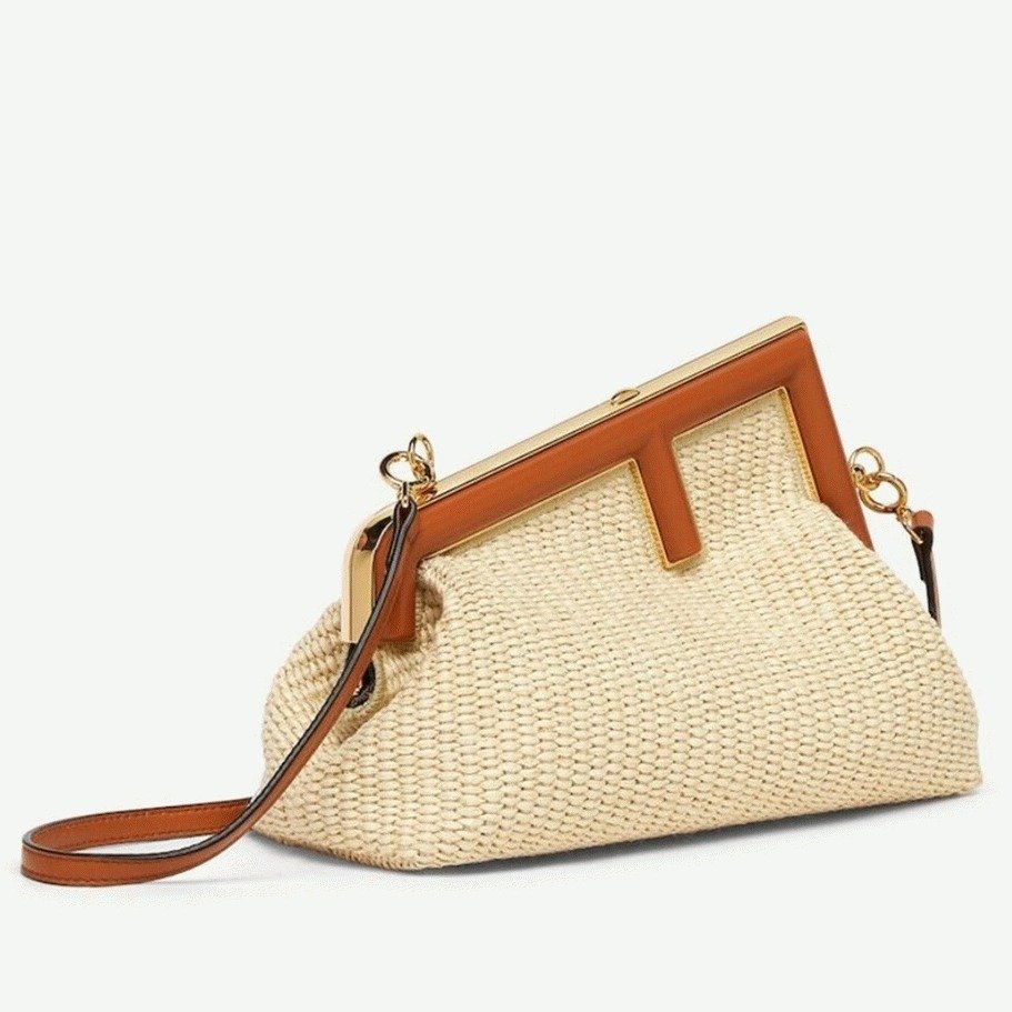 Replica Fendi First Small Bag in Natural Raffia Straw – A Detailed Style Guide cover image