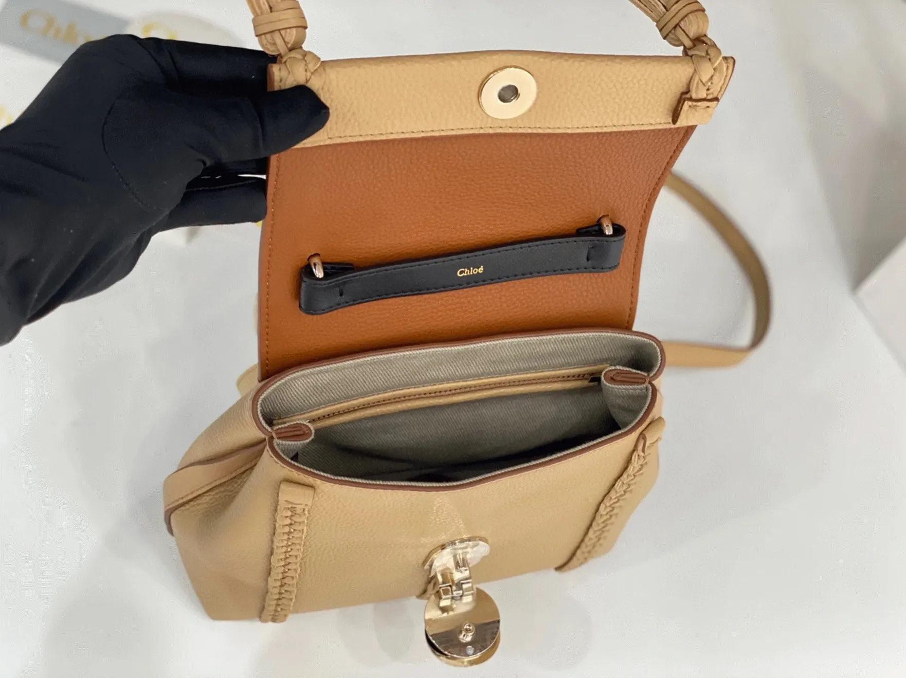 Reference image illustrating Replica Chloe Penelope Small Shoulder Bag in Beige Grained Calfskin – A Detailed Style Guide
