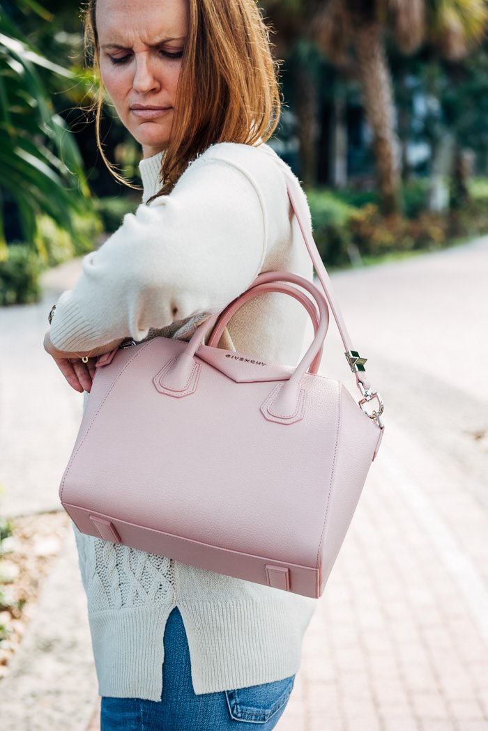 Reference image illustrating 10 Handbag Trends and Shopping Wishes We Hope Come True in 2017