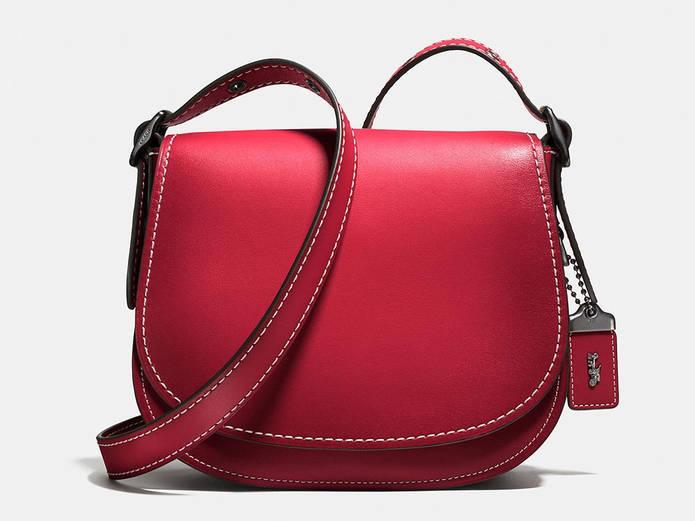 Reference image illustrating 20 Thoughtful Luxury Gifts Under $500 for the Fashion-Obsessed Woman