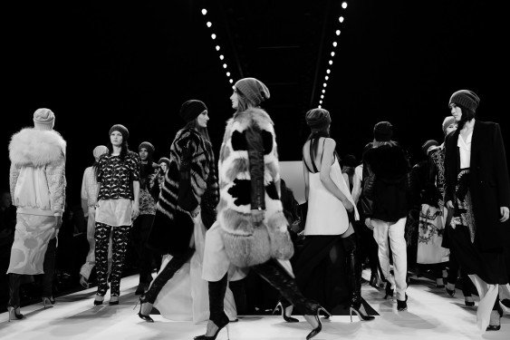 7 Wearable BCBGMAXAZRIA Fall 2013 Looks from New York Fashion Week thumbnail