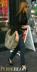 Reference image illustrating Beyoncé’s Oversized Gold DVF Stephanie Bag: The Metallic Slouchy Tote That Stole the Show