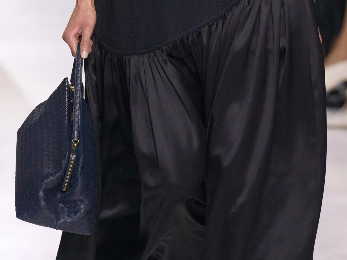 Reference image illustrating Bottega Veneta 1998 Bag Review: Why This Intrecciato Frame Bag Won Me Over