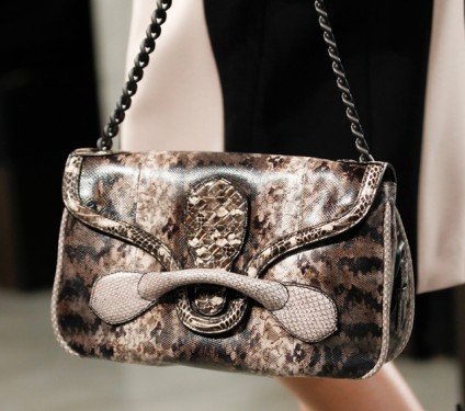 Bottega Veneta Fall 2014 Handbags Embrace Exotic Snakeskin in Neutral Tones thumbnail
