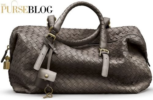 Bottega Veneta Montaigne Review: The Ultimate Fall Duffel Bag in Supple Woven Leather thumbnail