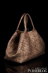 Reference image illustrating Bottega Veneta Reflet Cabat Limited Edition: A Metallic Masterpiece in Woven Nappa Leather