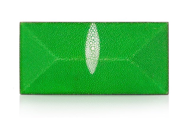Reference image illustrating Celestina Resort 2013 Shell Clutches: Ocean-Inspired Evening Bags for the Chic Seafarer
