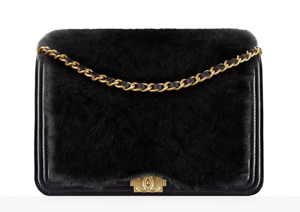 Reference image illustrating Chanel Pre-Collection Fall 2017: 60 New Wallets, WOCs, and Small Leather Goods