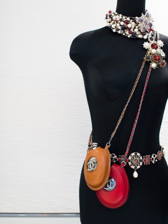 Reference image illustrating Chanel Sporran Flask Bag: A Unique Scottish-Inspired Luxury Accessory from the Pre-Fall 2013 Collection
