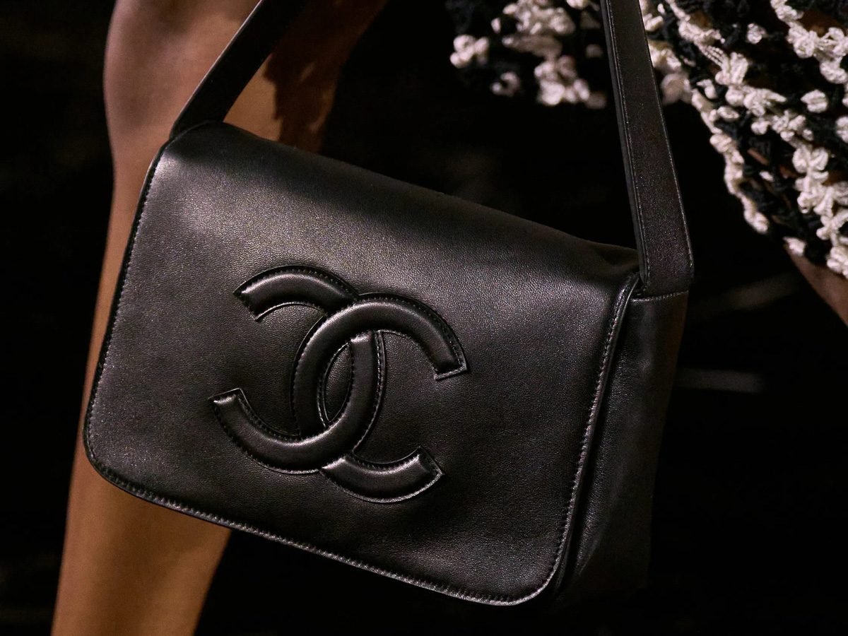 Chanel Spring 2026 Messenger Bag: Is Matthieu Blazy Reviving a Classic Silhouette? cover image
