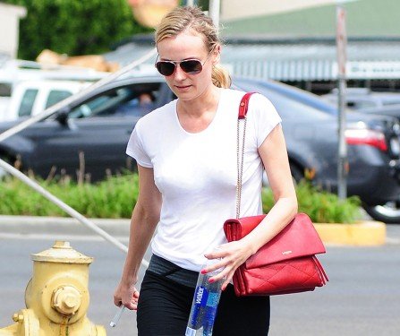 Diane Kruger Debuts the Lanvin Sugar Shoulder Bag on a Gym Run in West Hollywood cover image
