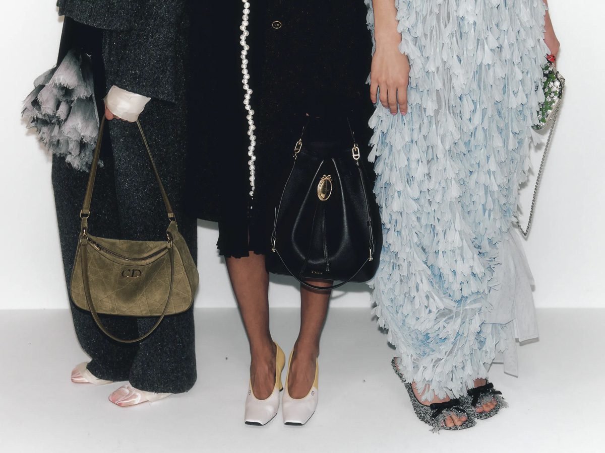 Dior Cruise 2027 Bags: Jonathan Anderson Channels Old Hollywood Glamour thumbnail