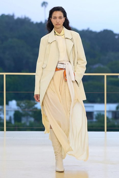 Reference image illustrating Hermès Resort 2027 Bags: Kelly Clutch, Sac Mallette, and the Art of Reinvention