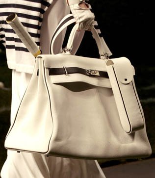 Hermès Spring 2010 Handbags: Gaultier’s Country Club Kellys and Python Birkins Reviewed thumbnail