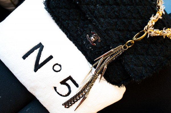 Inside Eva Chen’s Chanel Bag: Teen Vogue Beauty Director’s Everyday Essentials cover image