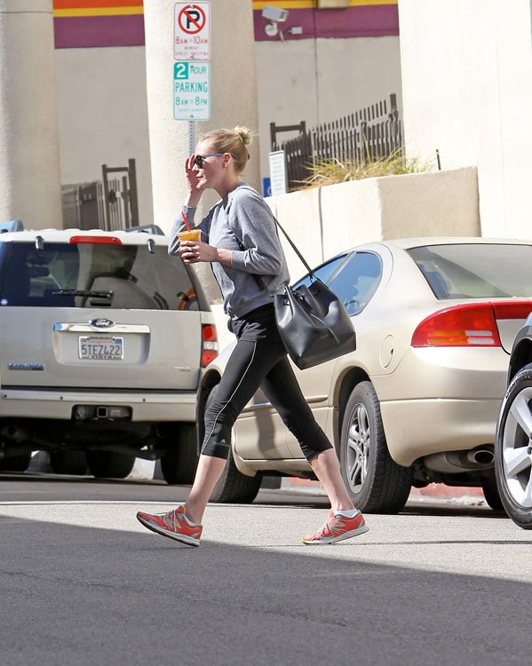 Reference image illustrating Kirsten Dunst Spotted with the Mansur Gavriel Bucket Bag That’s Impossible to Find