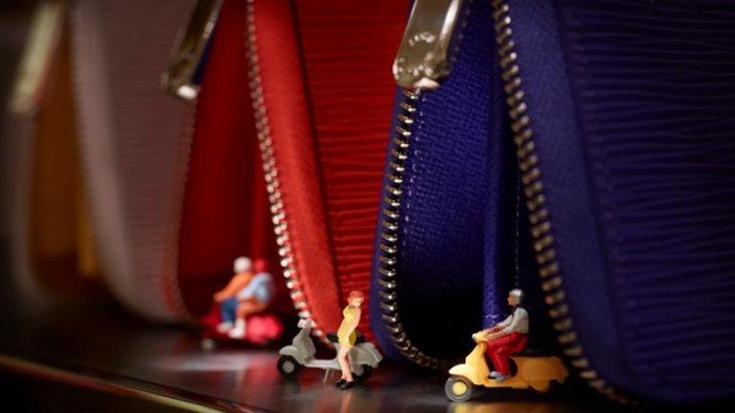 Louis Vuitton After Dark: Whimsical Miniatures Bring the Champs-Élysées Store to Life thumbnail