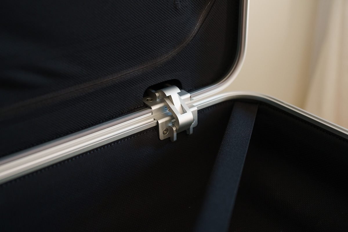 Reference image illustrating Louis Vuitton Aluminium Horizon 55 Review: A Week with the $4,700 Carry-On