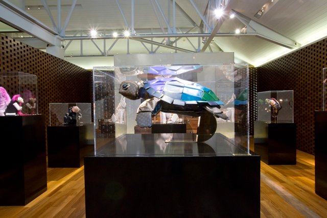 Reference image illustrating Louis Vuitton Traveling Curiosities Collection Welcomes a Handcrafted Turtle Sculpture in Waikiki