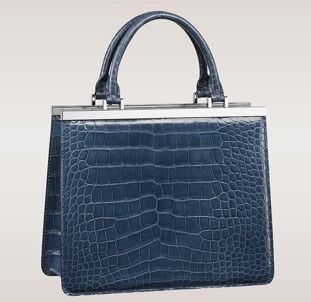 Reference image illustrating Louis Vuitton Unveils Exquisite Crocodile and Alligator Handbags: A New Era of Exotic Luxury