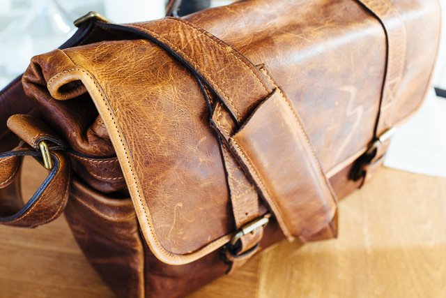 Reference image illustrating Ona Brixton Camera Bag Review: A Stylish Leather Messenger for Photographers