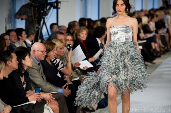 Reference image illustrating Oscar de la Renta Resort 2012: Spanish-Inspired Elegance and Artistic Detail