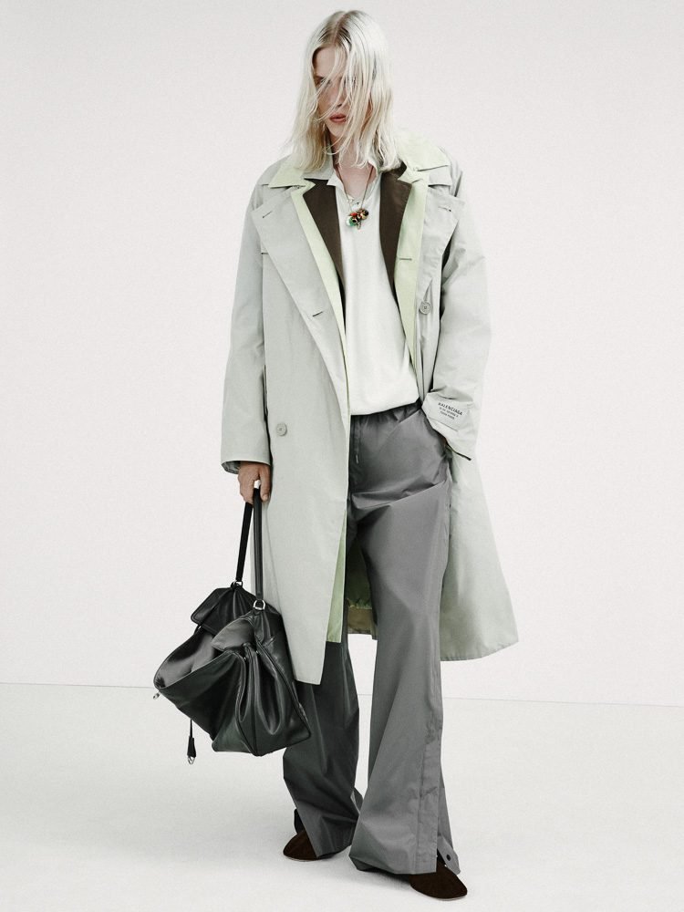 Reference image illustrating Pierpaolo Piccioli Reimagines Balenciaga’s Rodeo and Le City Bags for Resort 2027