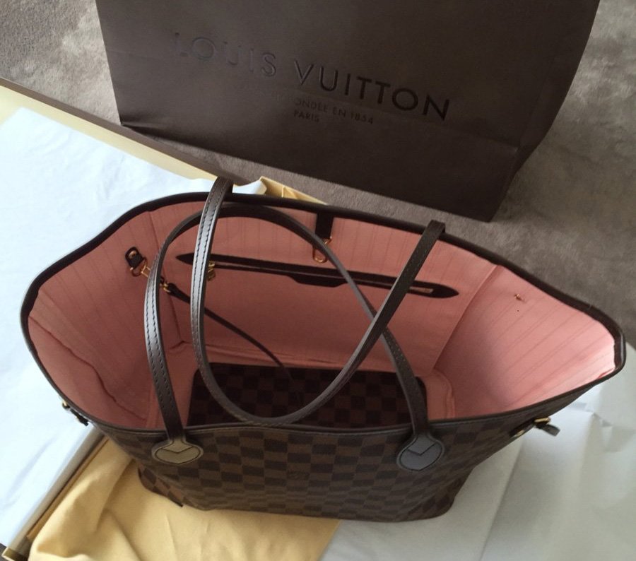 Reference image illustrating PurseForum Weekly Roundup: Chanel Chevron Reissue, Givenchy Antigona & Louis Vuitton Speedy Empreinte 25