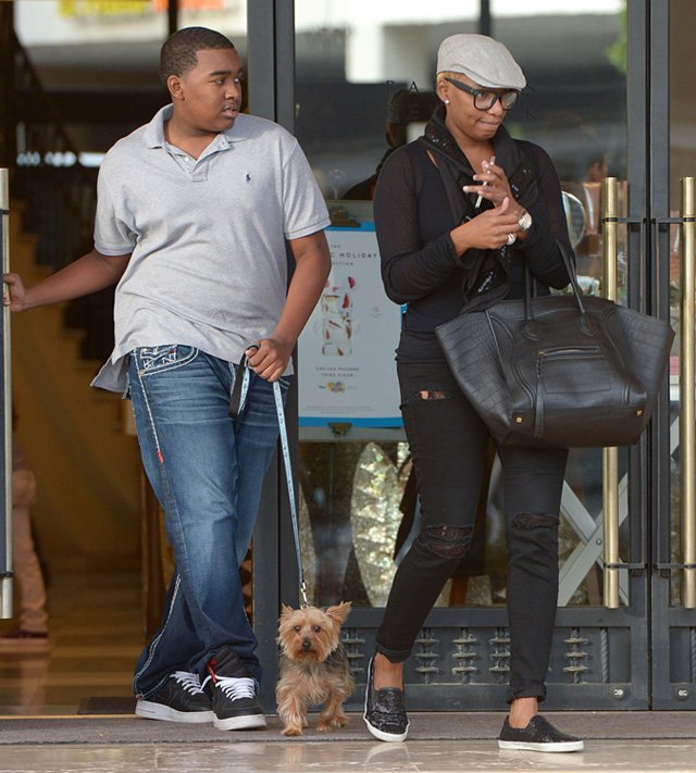 Reference image illustrating Real Housewives of Atlanta’s Nene Leakes carries Celine to Barneys