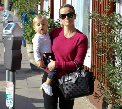 Reese Witherspoon’s Reed Krakoff Atlantique Bionic Mini Tote: A Celebrity Street Style Moment thumbnail