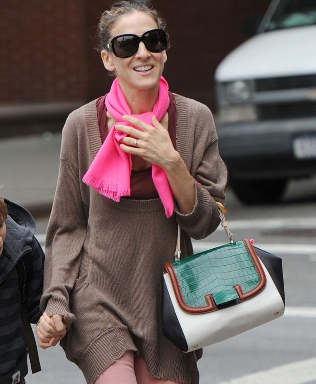 Reference image illustrating Sarah Jessica Parker’s Iconic Handbag Collection: A Look at Her Fendi, Chanel, and More