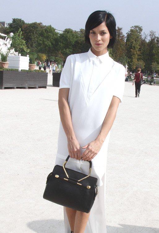 Reference image illustrating Spring 2014 Fashion Week Street Style: The Most Coveted Handbags Spotted on Style Icons