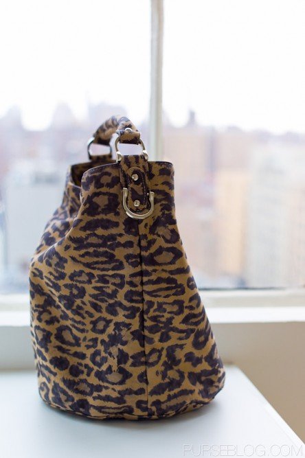 Reference image illustrating What’s Inside Eve Thomas’s Designer Handbag: The Outnet Editor’s Everyday Carry