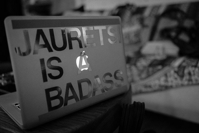 Reference image illustrating What’s Inside Jauretsi’s Luxury Handbag: An Exclusive Peek at Her Designer Essentials
