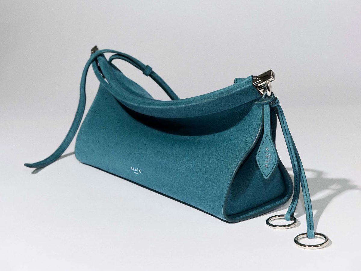 Why the Alaïa Le Click Bag Deserves a Spot in Your Luxury Handbag Collection thumbnail