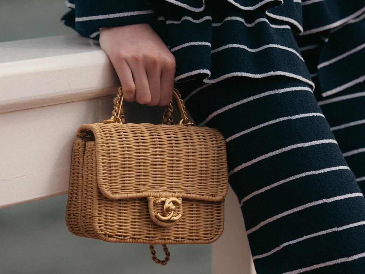 Wicker Bags vs Raffia: The Ultimate Summer Handbag Debate for 2026 thumbnail