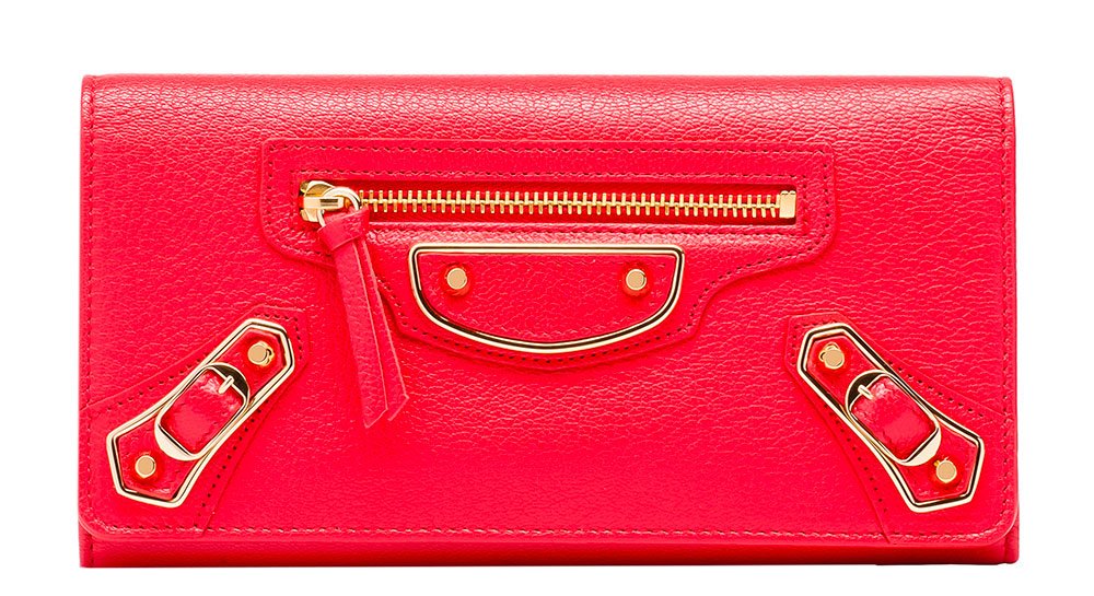Reference image illustrating 18 Romantic Luxury Valentine’s Day Gifts for the Handbag Lover in Your Life