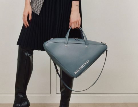Balenciaga Pre-Fall 2017 Handbags: Demna Gvasalia’s Triangular Revolution cover image