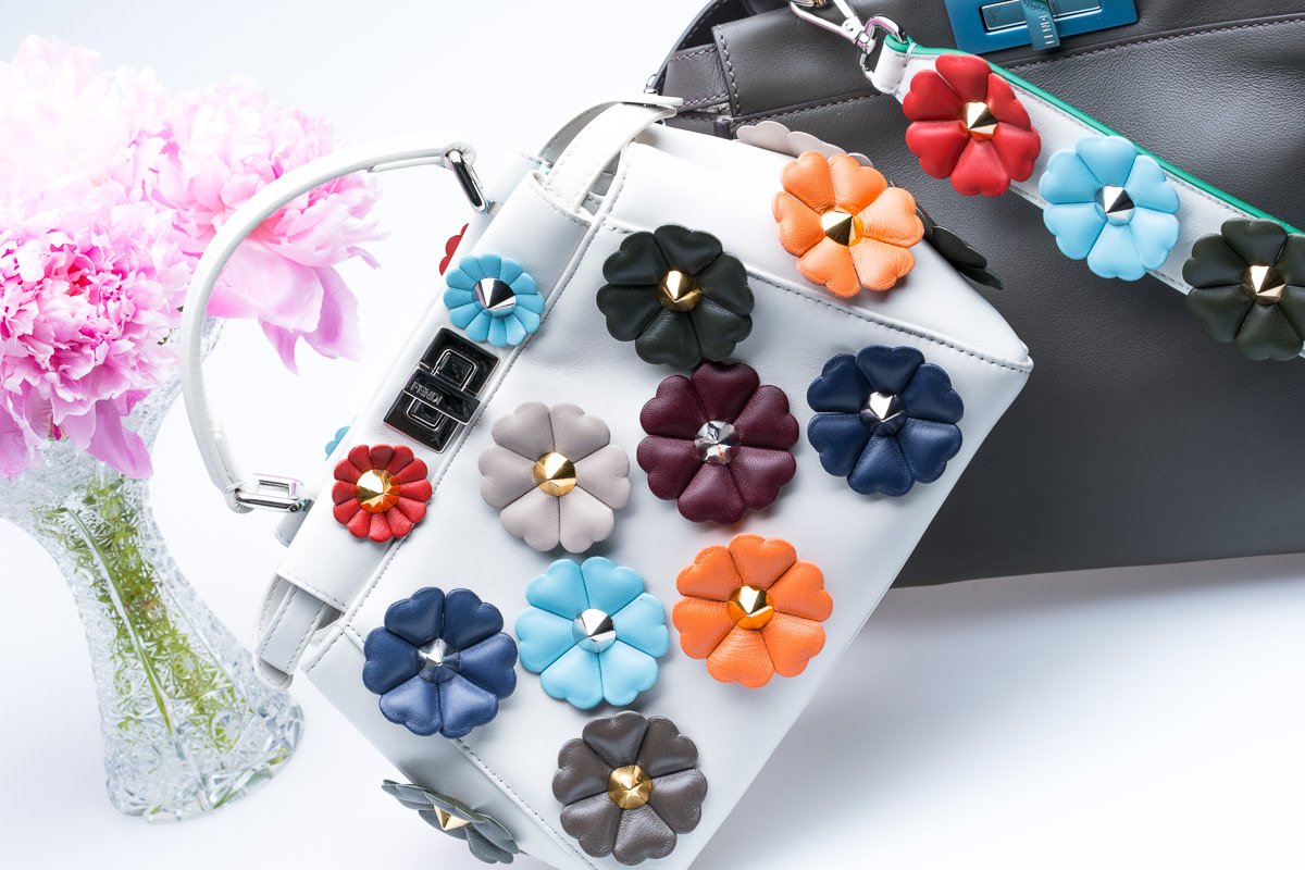 Reference image illustrating Mother-Daughter Handbag Duos: Perfect Matching Bags for Every Generation