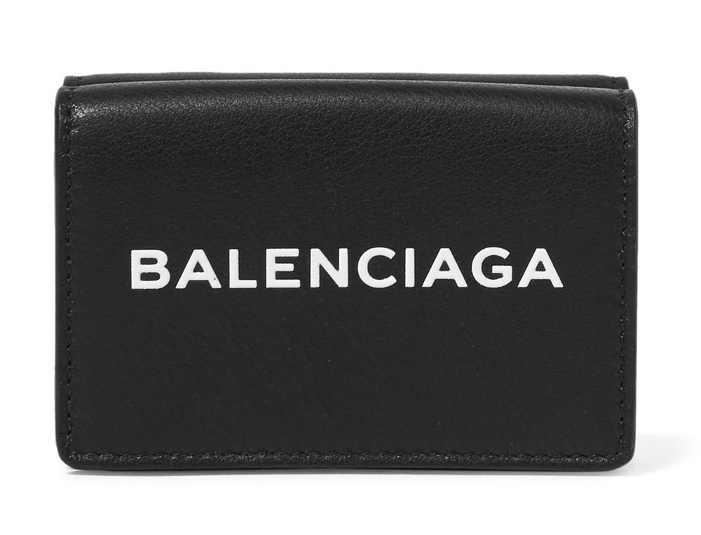 Reference image illustrating 15 Compact Luxury Wallets That Fit Perfectly in Mini Bags This Summer