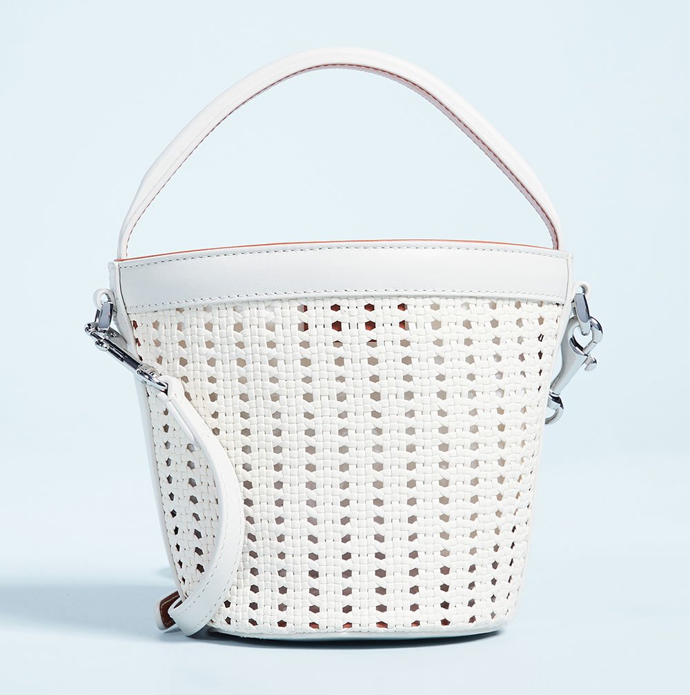 Reference image illustrating 18 Summer Vacation Handbags That Will Elevate Your Travel Photos